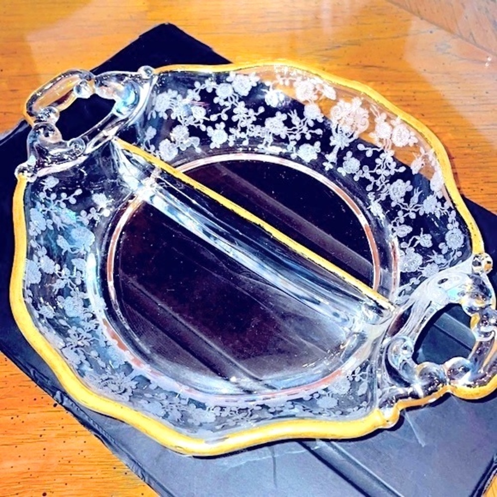 Rose Point Gold Trim Cambridge Glass Company 2 Section Handled Relish Dish EUC